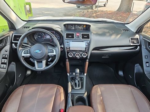 Used 2017 Subaru Forester 2.0XT Touring AWD/4WD image 9