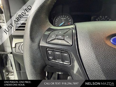 Used 2019 Ford Explorer XLT FWD image 21