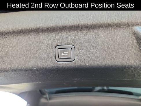 Used 2024 GMC Yukon XL AT4 w/ Technology Package AWD/4WD image 34