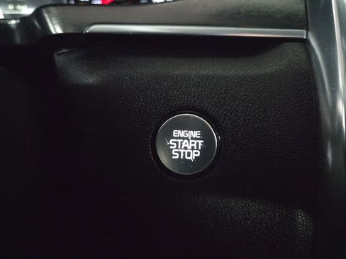 Used 2022 Kia Sorento SX image 30