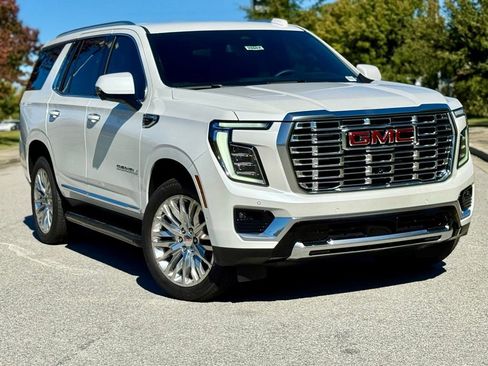 New 2025 GMC Yukon Denali w/ LPO, Floor Liner Package image 31