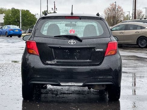 Used 2015 Toyota Yaris L FWD image 5