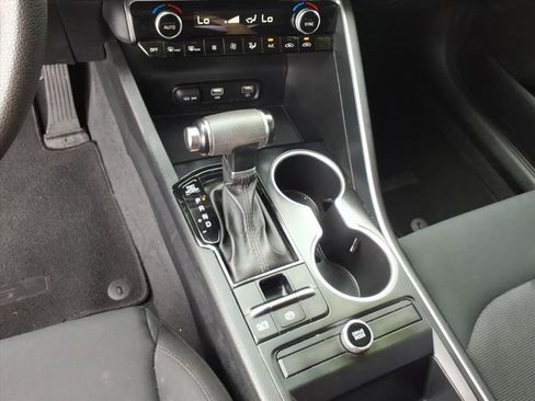 Used 2022 Kia K5 LXS image 24