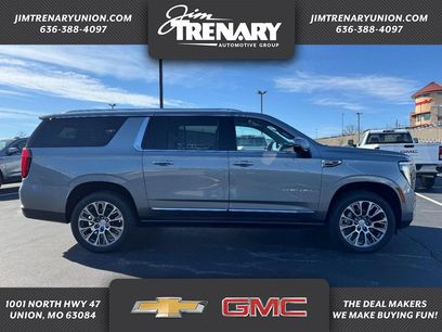 New 2026 GMC Yukon XL Denali w/ Sun & Power Step Package