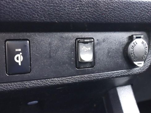 Used 2016 Toyota Tacoma SR AWD/4WD image 26