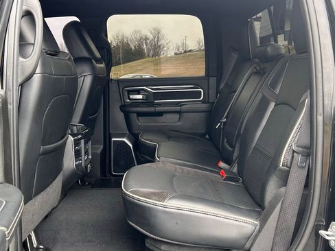 Used 2023 RAM 3500 Laramie w/ Night Edition image 17