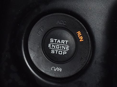 Used 2021 Jeep Wrangler Unlimited Rubicon w/ Uconnect 4C Nav & Sound Group AWD/4WD image 22