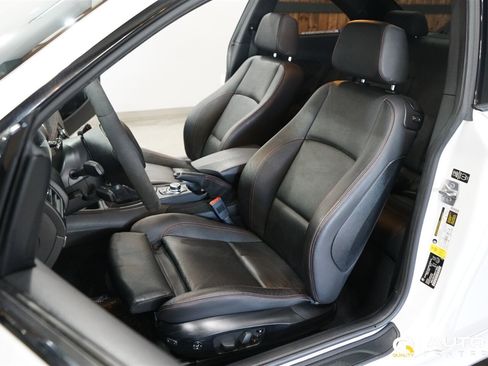 Used 2011 BMW 1 Series M image 16