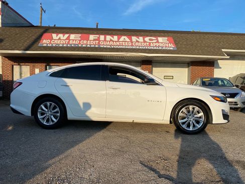 Used 2019 Chevrolet Malibu LT image 6
