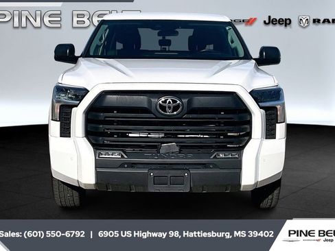 Used 2023 Toyota Tundra SR5 w/ SR5 Premium Package image 3
