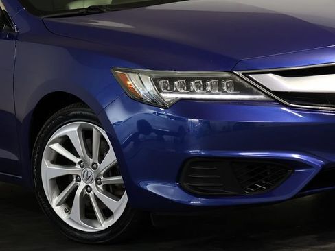 Certified 2017 Acura ILX FWD image 8