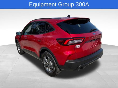 Used 2025 Ford Escape ST-Line AWD/4WD image 7