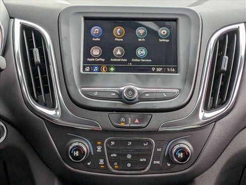 Used 2022 Chevrolet Equinox LT image 13