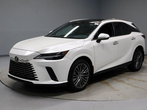 Used 2024 Lexus RX 350 AWD w/ Convenience Package image 9