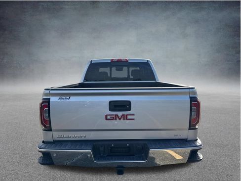 Used 2018 GMC Sierra 1500 SLT AWD/4WD image 10