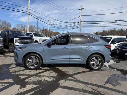 Certified 2024 Ford Escape ST-Line w/ Tech Pack #1 AWD/4WD image 4