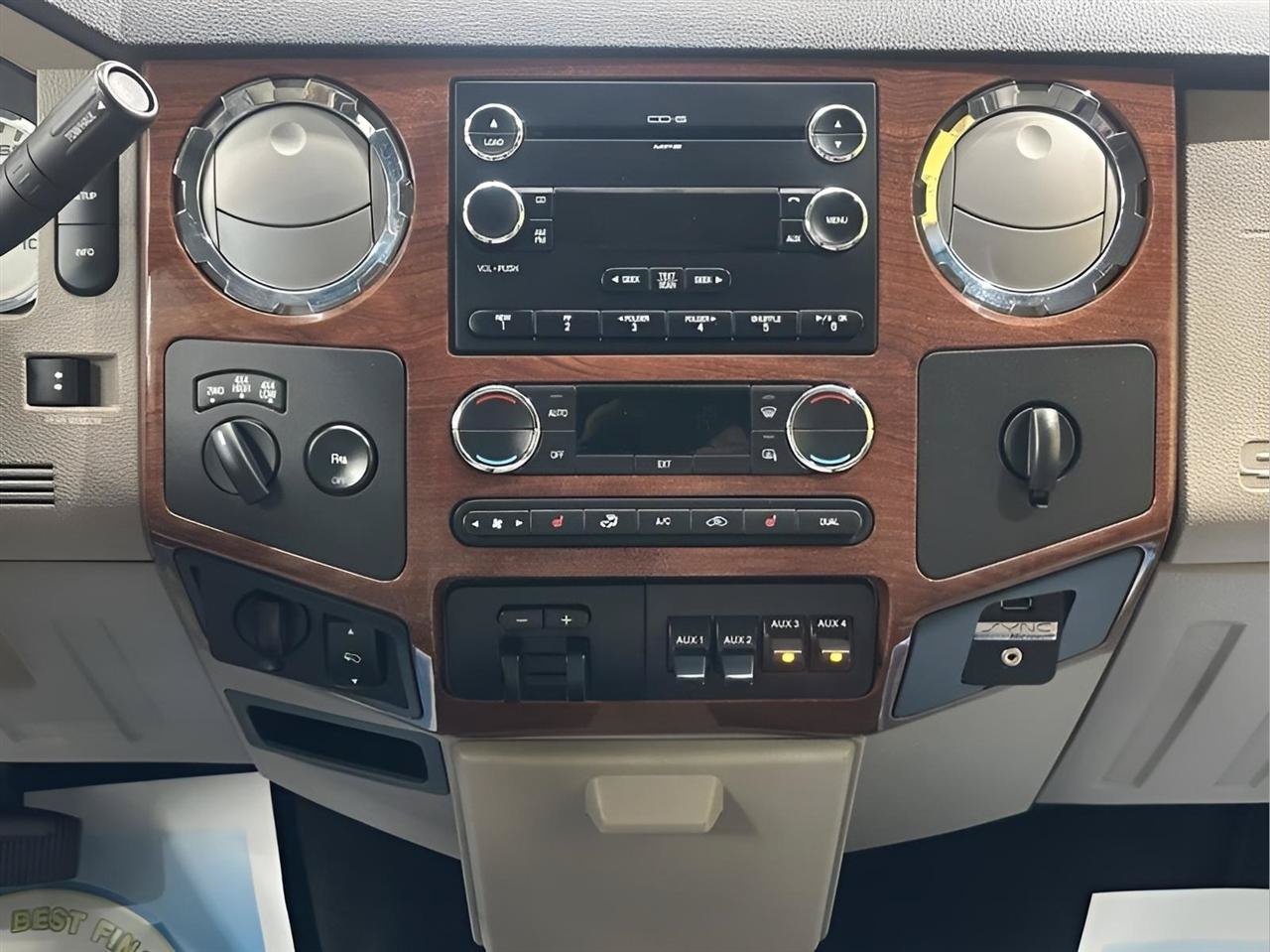 Used 2009 Ford F350 Cabela's AWD/4WD image 8
