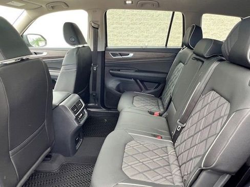 New 2026 Volkswagen Atlas SEL Premium R-Line image 14