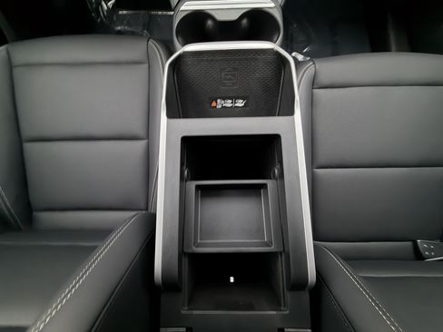 New 2026 GMC Terrain Elevation w/ Elevation Premium Package FWD image 23