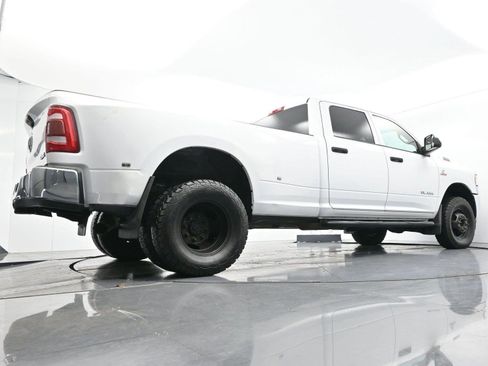 Used 2020 RAM 3500 Tradesman w/ Chrome Appearance Group AWD/4WD image 42