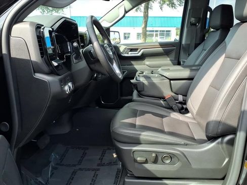 Used 2026 GMC Sierra 1500 SLT RWD image 19