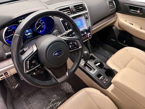Used 2019 Subaru Outback 2.5i Limited image 7