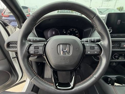 Used 2024 Honda HR-V Sport image 14