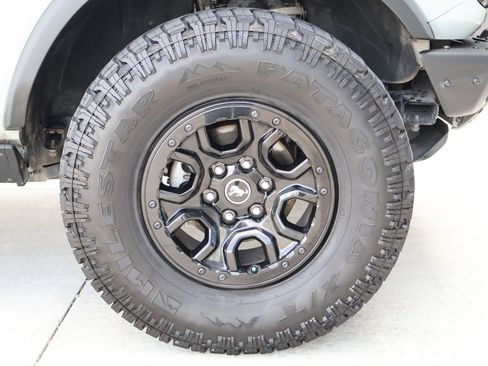 Used 2021 Ford Bronco First Edition image 31