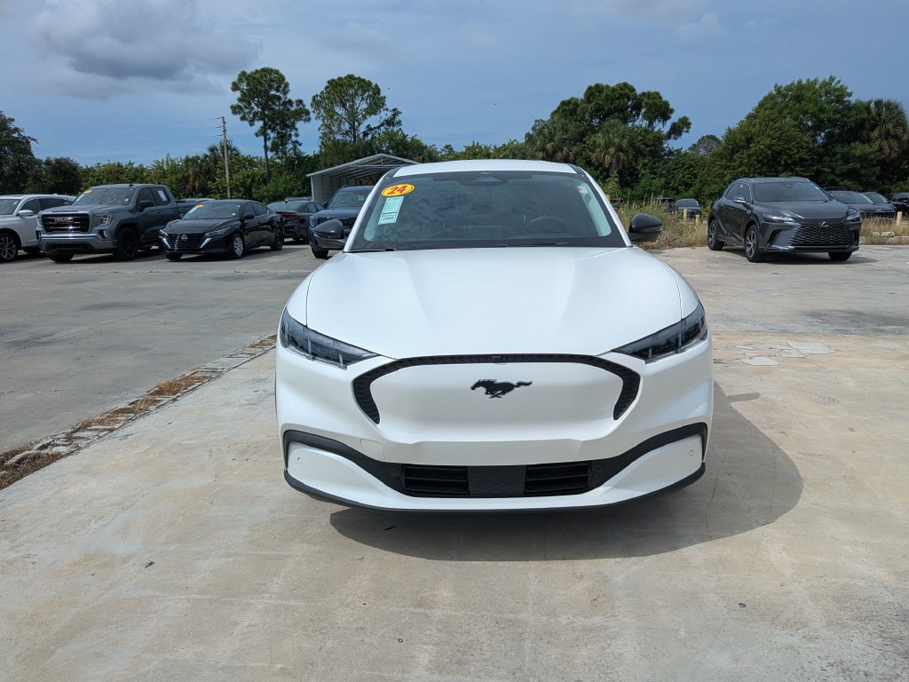 Used 2024 Ford Mustang Mach-E Select RWD image 3