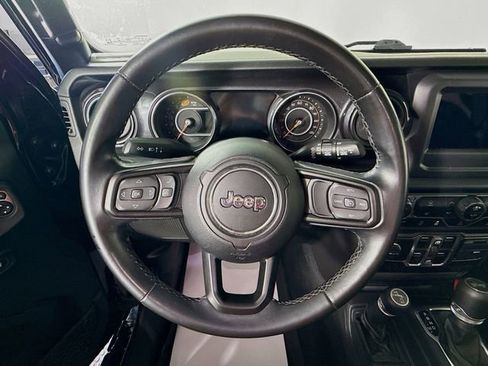 Used 2020 Jeep Wrangler Unlimited Sport AWD/4WD image 13
