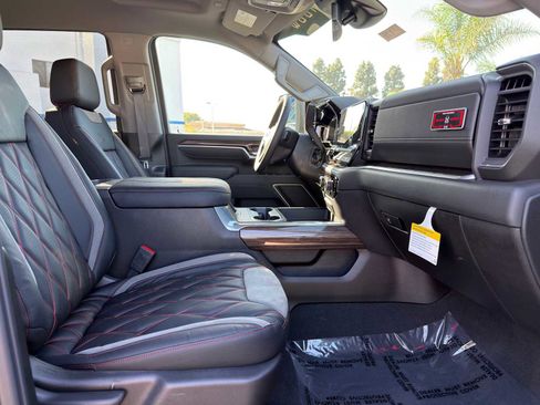 New 2026 Chevrolet Silverado 2500 LT w/ Trail Boss Package AWD/4WD image 10