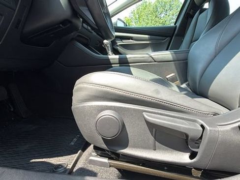 Used 2023 MAZDA MAZDA3 s FWD image 20