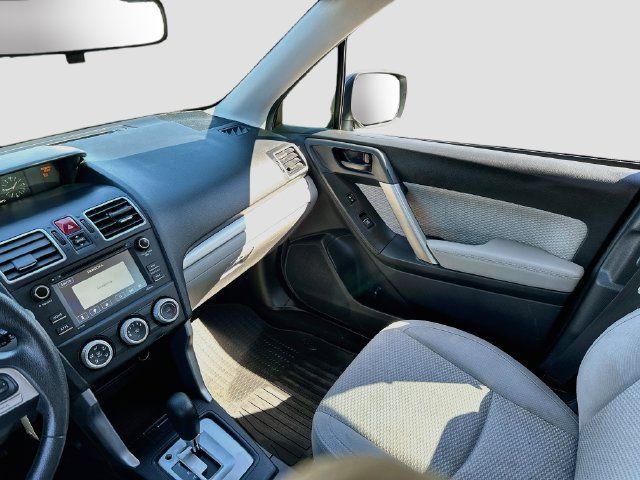 Used 2018 Subaru Forester 2.5i w/ Alloy Wheel Package AWD/4WD image 22