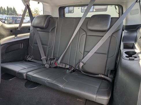 Used 2018 Chevrolet Suburban LT AWD/4WD image 20