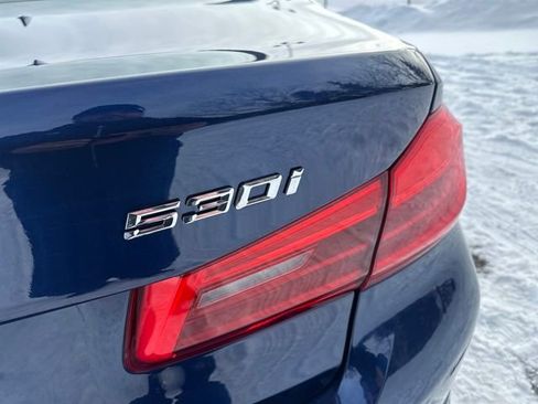 Used 2019 BMW 530i xDrive w/ Premium Package image 25