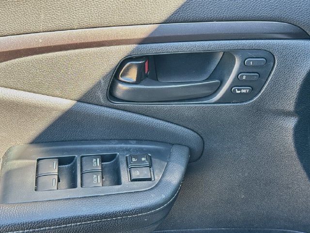 Certified 2023 Honda Passport EX-L image 19