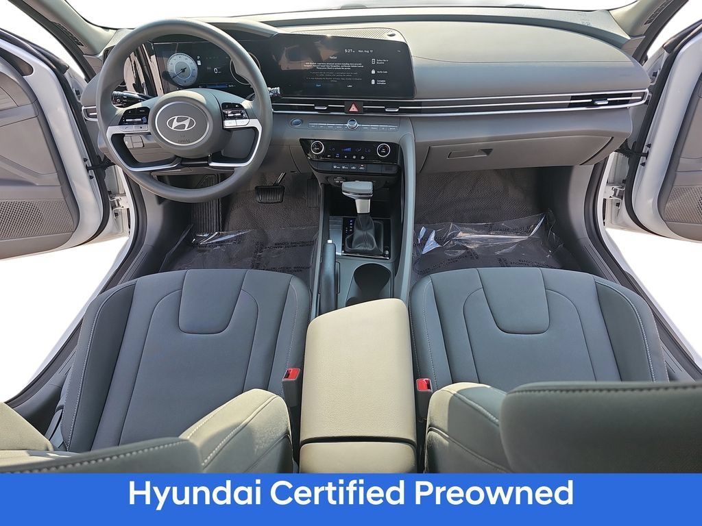 Certified 2024 Hyundai Elantra SEL FWD image 9