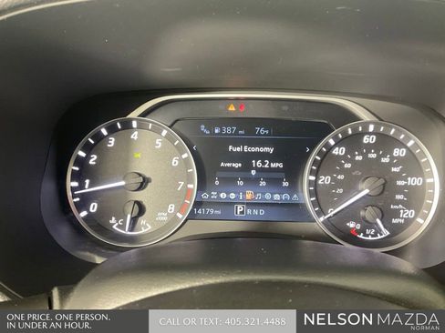 Used 2024 Nissan Frontier SV w/ SV Convenience Package RWD image 48