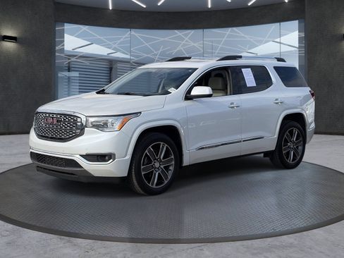 Certified 2018 GMC Acadia Denali w/ Technology Package AWD/4WD image 2