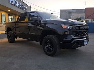 Used 2024 Chevrolet Silverado 1500 Custom Trail Boss w/ Midnight Edition AWD/4WD video 1