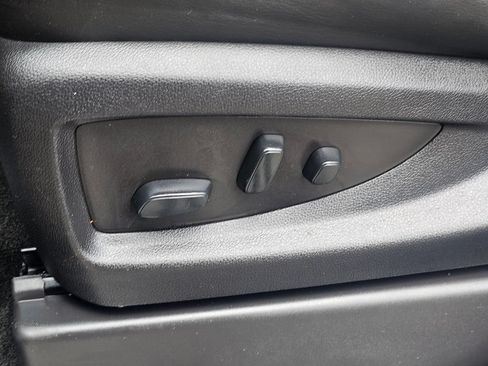 Used 2018 GMC Sierra 1500 Denali AWD/4WD image 23