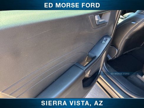 Certified 2025 Ford Escape ST-Line AWD/4WD image 15