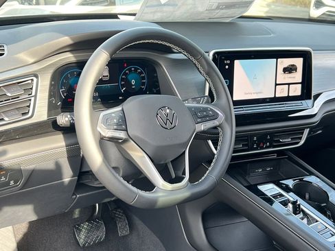 New 2026 Volkswagen Atlas Cross Sport SE AWD/4WD image 19