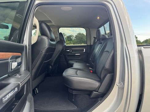 Used 2018 RAM 2500 Laramie w/ Off Road Package image 19