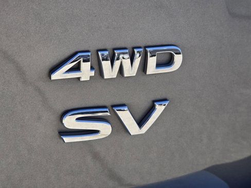Used 2016 Nissan Pathfinder SV AWD/4WD image 22