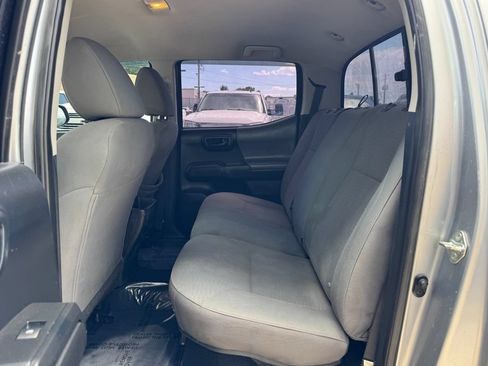Used 2017 Toyota Tacoma SR w/ Tow Package AWD/4WD image 19