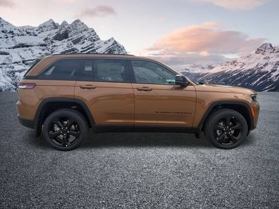 New 2026 Jeep Grand Cherokee Limited w/ Limited Altitude Package