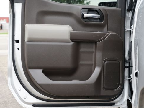 Used 2019 Chevrolet Silverado 1500 LT w/ All-Star Edition image 21