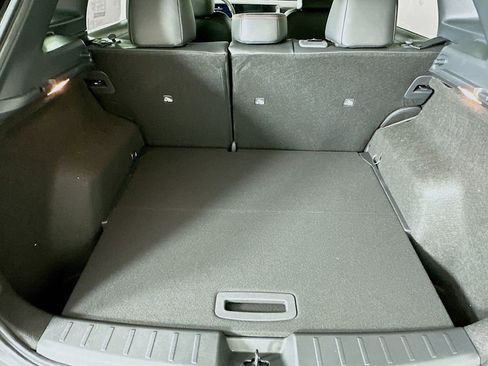 New 2026 Nissan Kicks SR w/ Cold Weather Package image 32