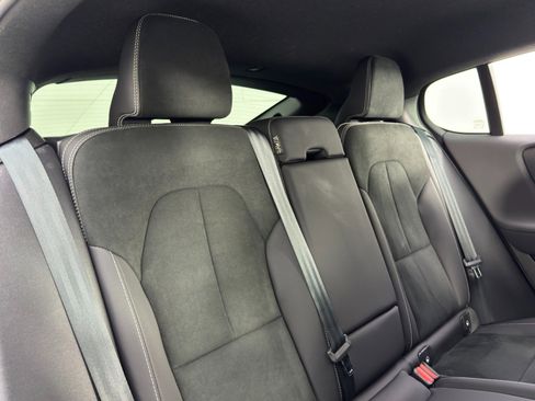 Used 2023 Volvo C40 P8 Recharge Ultimate w/ Protection Package Premier image 36